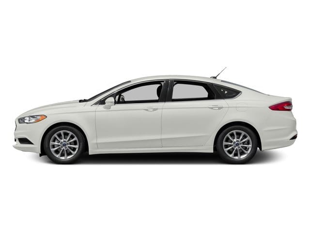 6 thumbnail image of  2017 Ford Fusion SE