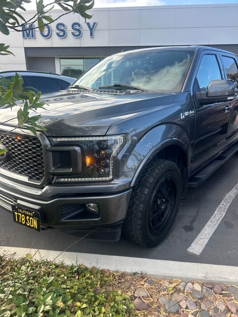 1 imagen de 2018 Ford F-150 Lariat