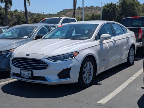 1 imagen de 2019 Ford Fusion Hybrid SEL