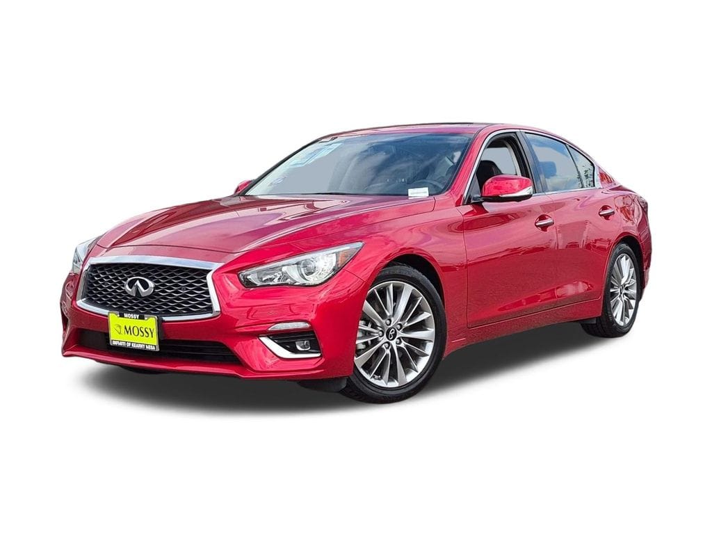 2023 INFINITI Q50 LUXE