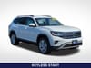 2 thumbnail image of  2023 Volkswagen Atlas 2.0T SE w/Technology