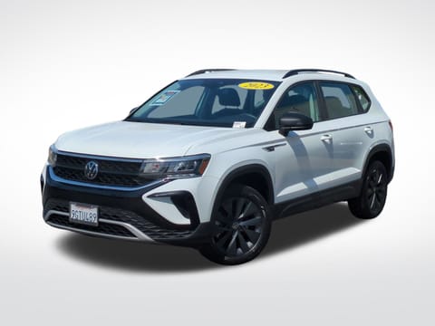 1 imagen de 2023 Volkswagen Taos 1.5T S