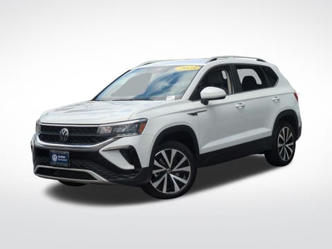 1 image of 2023 Volkswagen Taos 1.5T SE