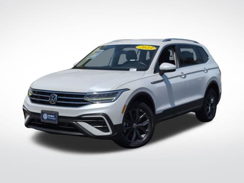 1 image of 2023 Volkswagen Tiguan 2.0T SE