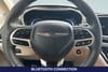 25 imagen en miniatura de 2024 Chrysler Pacifica Hybrid Select