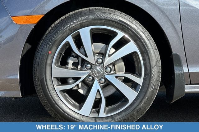 2024 Honda Odyssey Touring - Photo 25