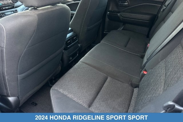 2024 Honda Ridgeline Sport - Photo 14