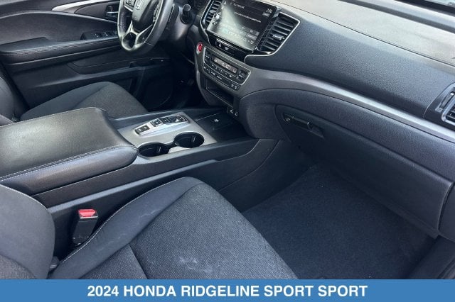 2024 Honda Ridgeline Sport - Photo 18