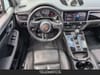 13 imagen en miniatura de 2024 Porsche Macan Base