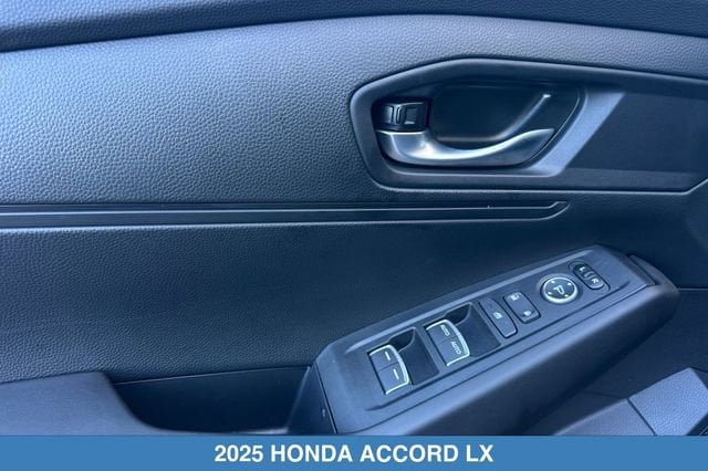 2025 Honda Accord LX - Photo 11
