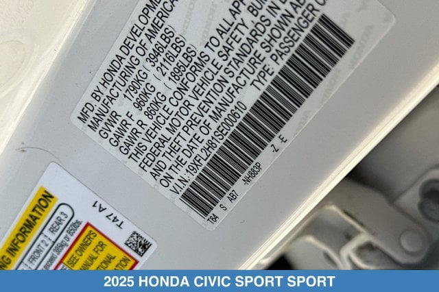 2025 Honda Civic Hatchback Sport - Photo 30