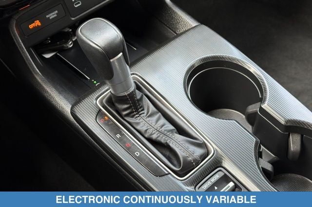 2025 Honda Civic Sport Touring - Photo 24