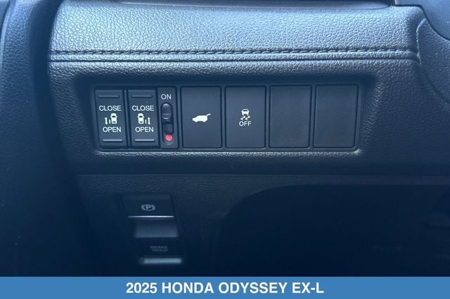 2025 Honda Odyssey EX-L - Photo 32