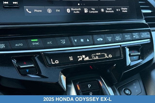 2025 Honda Odyssey EX-L - Photo 24