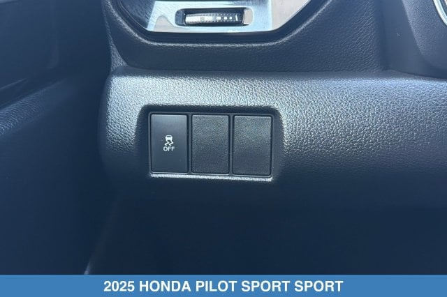2025 Honda Pilot Sport - Photo 32