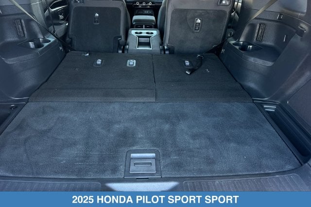 2025 Honda Pilot Sport - Photo 19