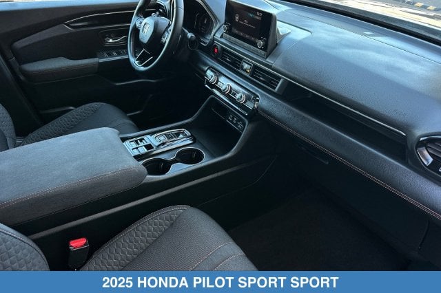 2025 Honda Pilot Sport - Photo 20