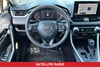 16 imagen en miniatura de 2025 Toyota RAV4 LE