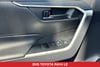 13 imagen en miniatura de 2025 Toyota RAV4 LE