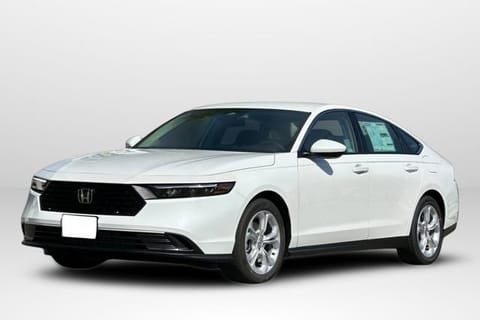1 imagen de 2026 Honda Accord Sedan LX
