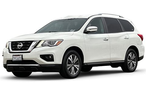 1 image of 2017 Nissan Pathfinder SV