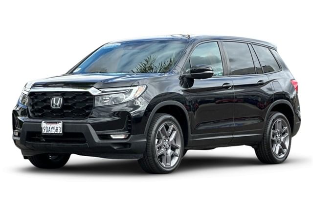 2 thumbnail image of  2022 Honda Passport EX-L