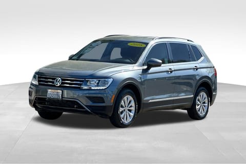 1 image of 2018 Volkswagen Tiguan 2.0T SE