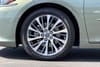 26 thumbnail image of  2019 Lexus ES 300h