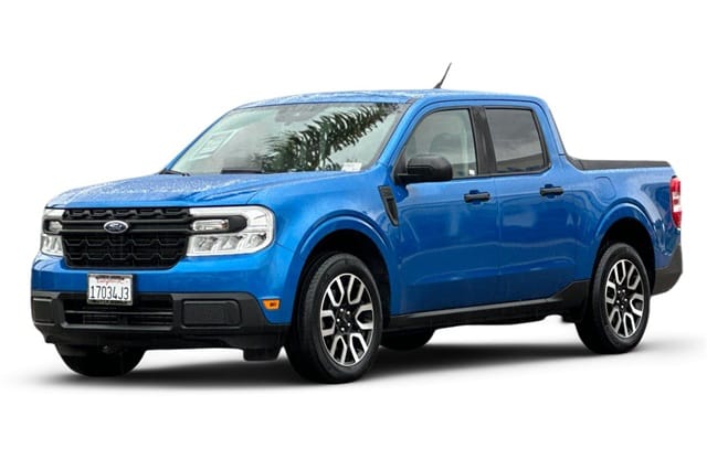 1 placeholder image of  2022 Ford Maverick XL