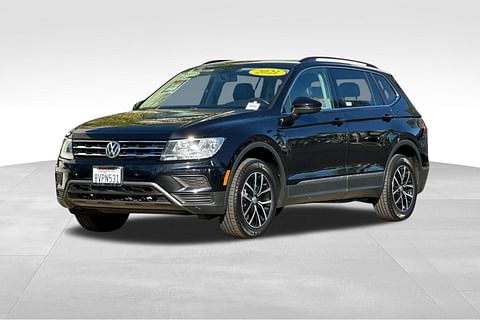 1 image of 2021 Volkswagen Tiguan 2.0T SE