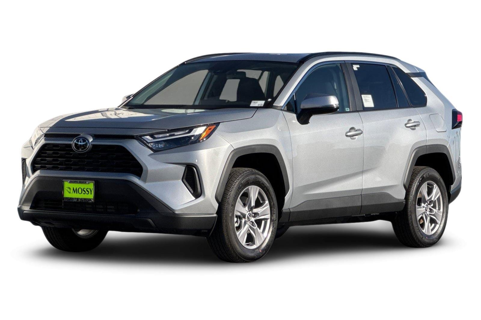 1 imagen en miniatura de 2025 Toyota RAV4 XLE