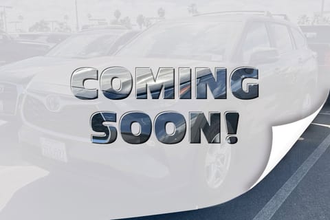 1 image of 2023 Toyota Highlander Hybrid LE