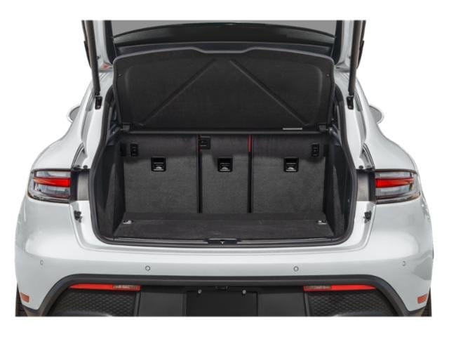 11 thumbnail image of  2024 Porsche Macan