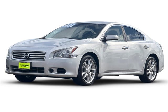 1 placeholder image of  2014 Nissan Maxima 3.5 S