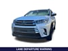 2 thumbnail image of  2017 Toyota Highlander Hybrid Limited