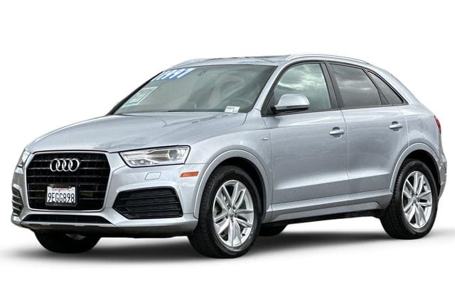 2 thumbnail image of  2018 Audi Q3 2.0T Premium