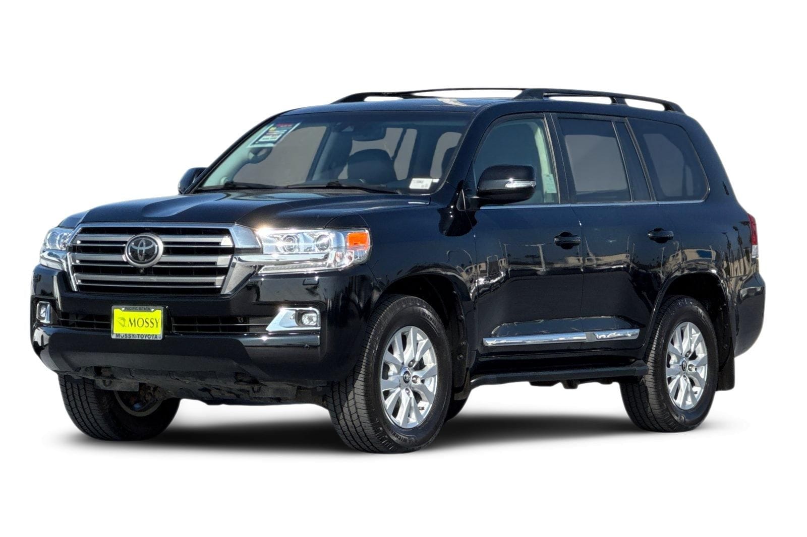 1 thumbnail image of  2018 Toyota Land Cruiser Base