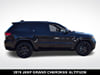 6 thumbnail image of  2019 Jeep Grand Cherokee Altitude