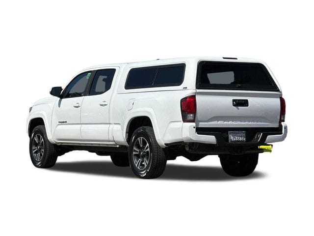 8 thumbnail image of  2019 Toyota Tacoma TRD Sport
