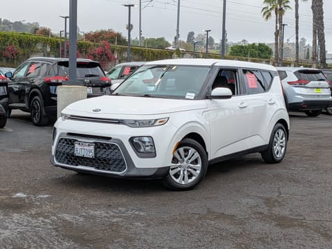 1 image of 2020 Kia Soul LX