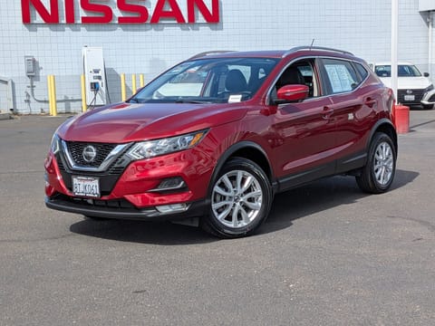 1 image of 2020 Nissan Rogue Sport SV