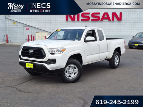1 image of 2020 Toyota Tacoma SR