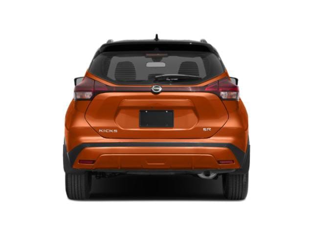 8 thumbnail image of  2021 Nissan Kicks SR