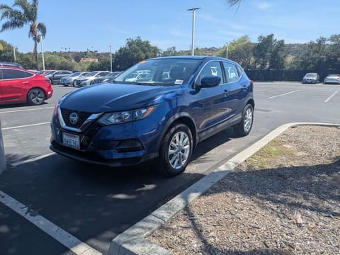 1 image of 2021 Nissan Rogue Sport S