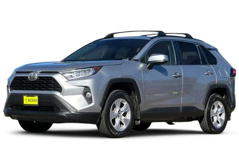 1 image of 2021 Toyota RAV4 XLE