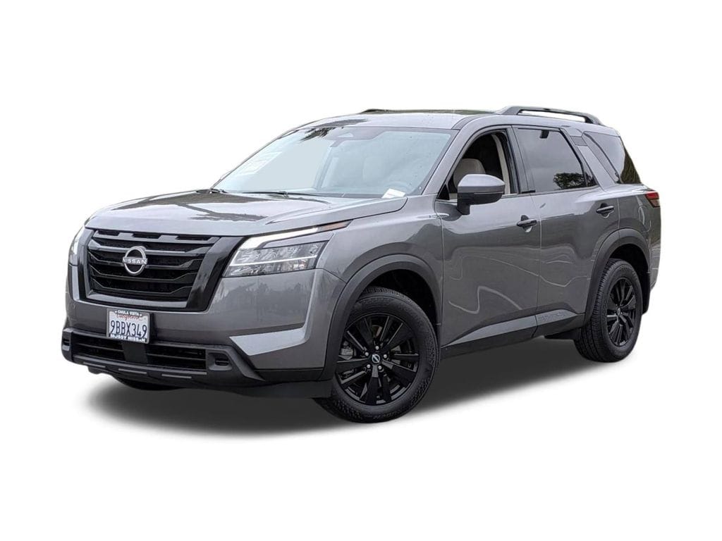 2022 Nissan Pathfinder SV