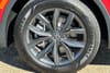 25 thumbnail image of  2022 Volkswagen Tiguan 2.0T SE