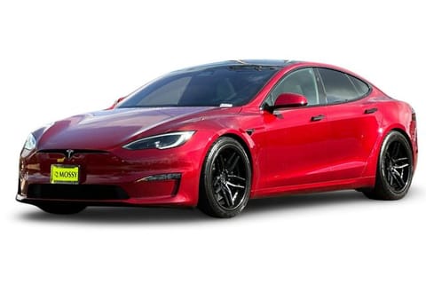 1 image of 2023 Tesla Model S Standard Range