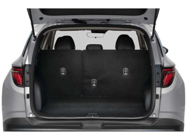 13 thumbnail image of  2025 Hyundai Tucson SE