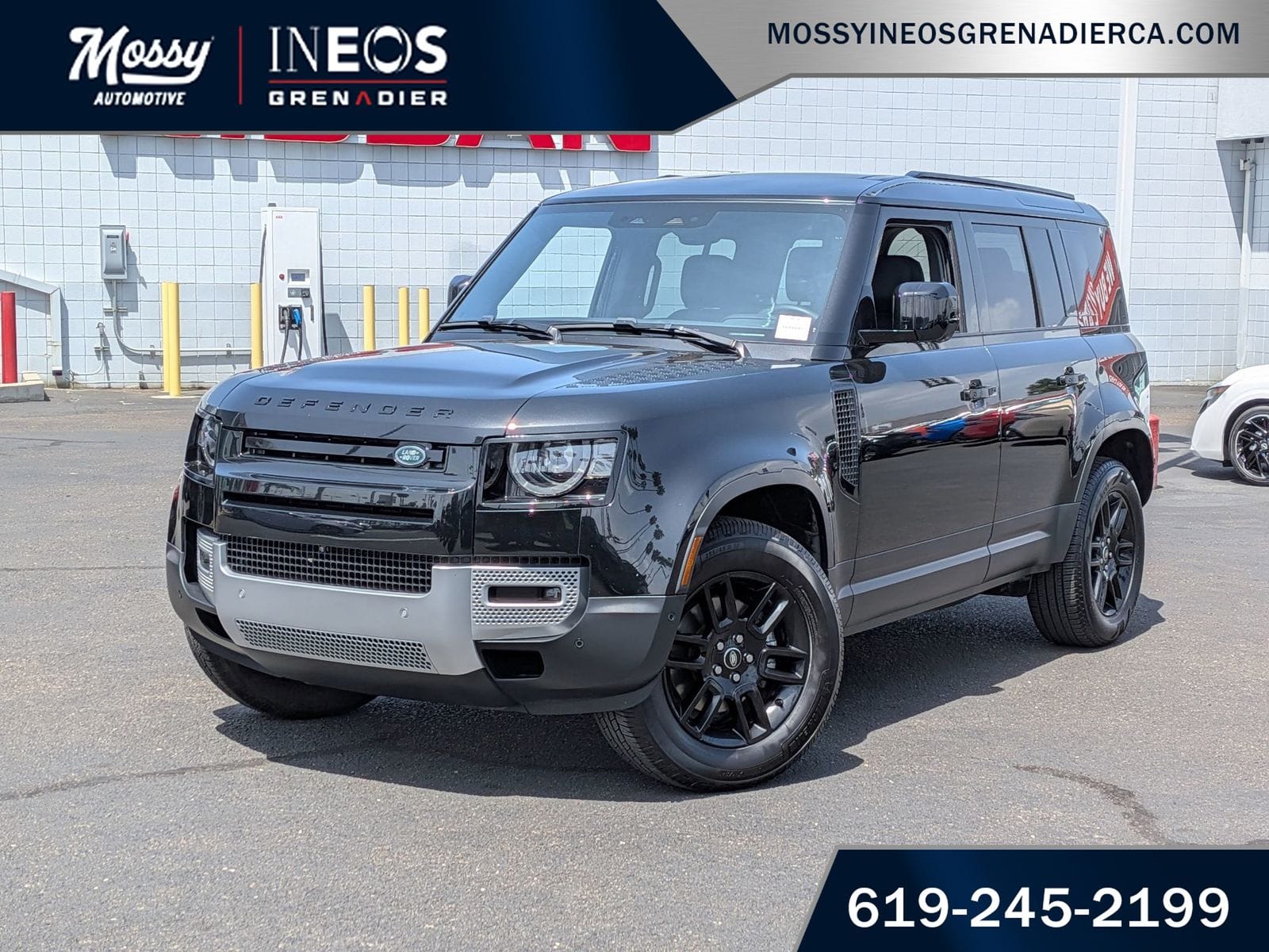 2025 Land Rover Defender 110 S P300's photo
